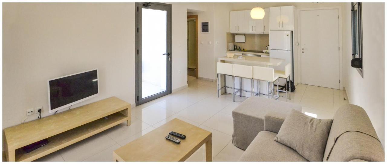 Potideon Bay Luxury Apartments Karpathos Esterno foto